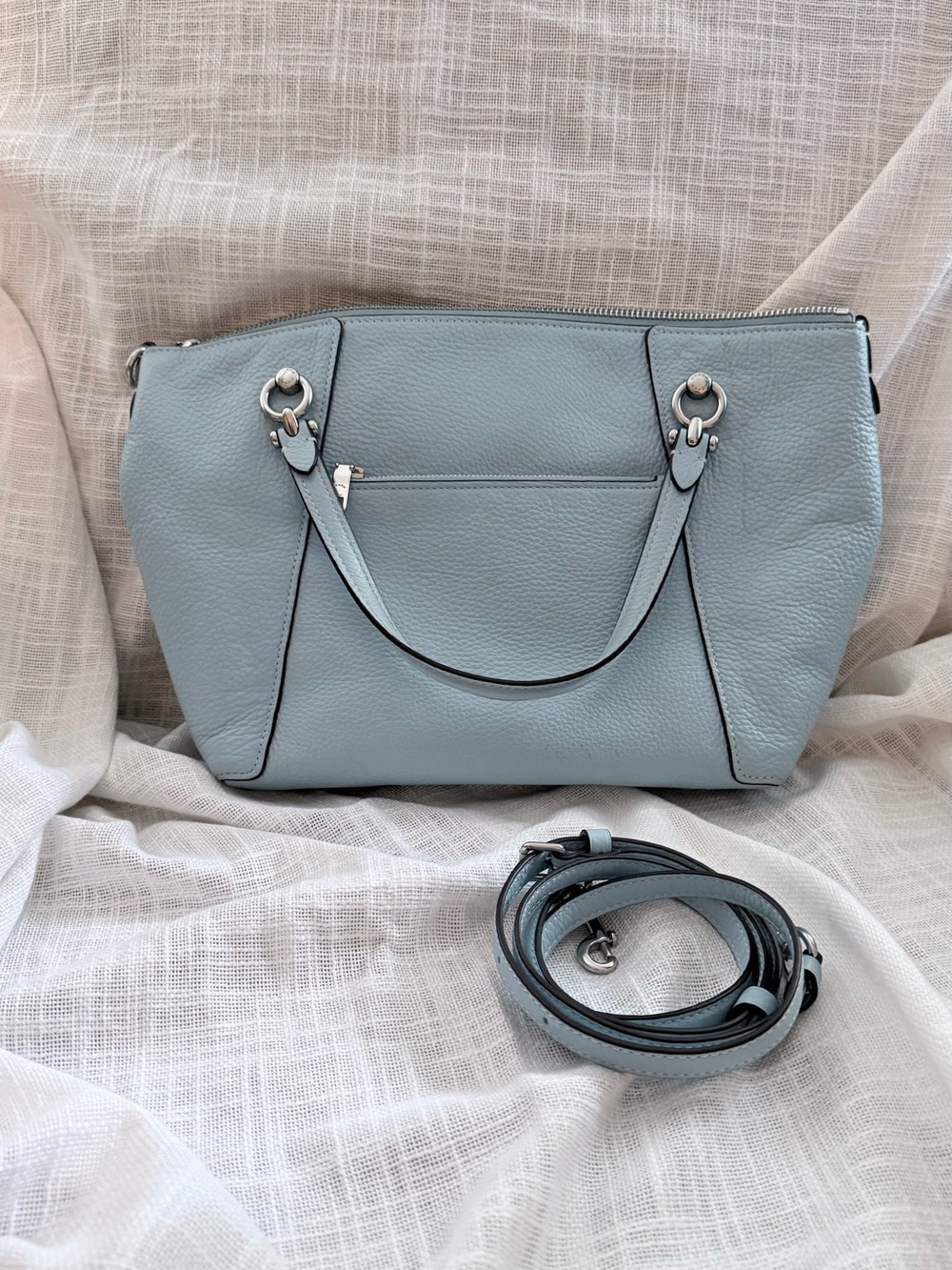 Classic Coach Light Blue Pebbled Leather Shoulder Bag